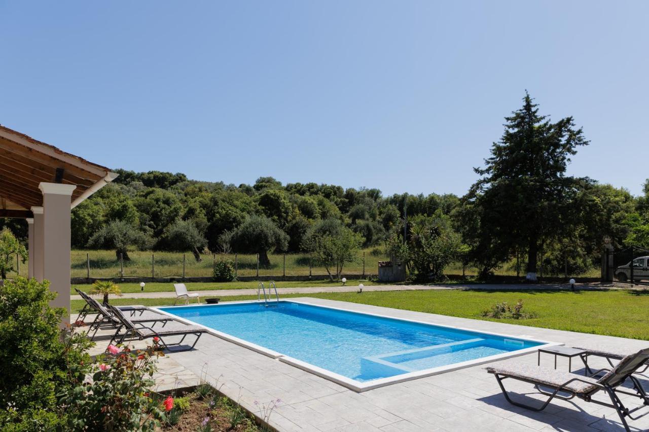 Country Villa Verde - 2Floor Family Home Kouramaditika Εξωτερικό φωτογραφία
